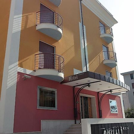 Hotel Fly Casoria Esterno foto