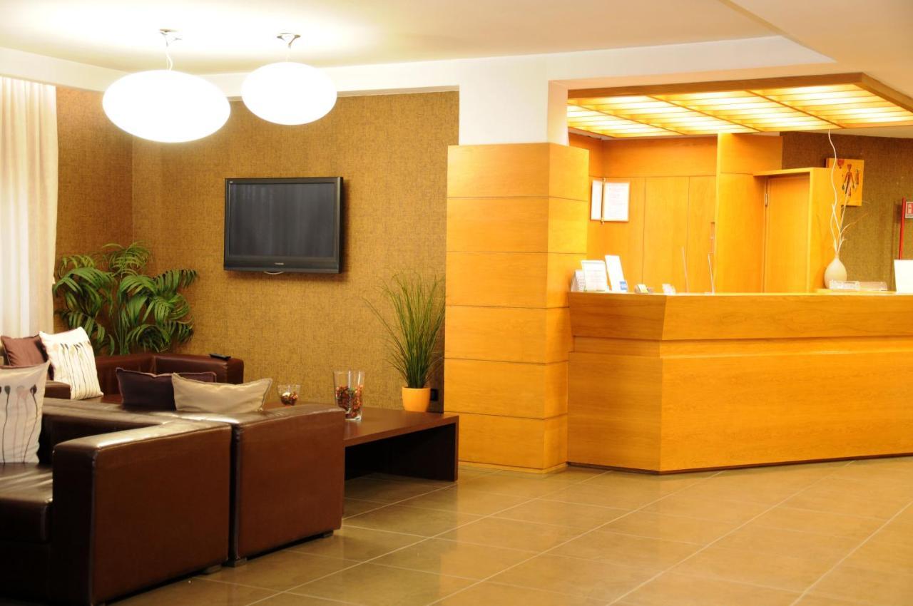 Hotel Fly Casoria Esterno foto