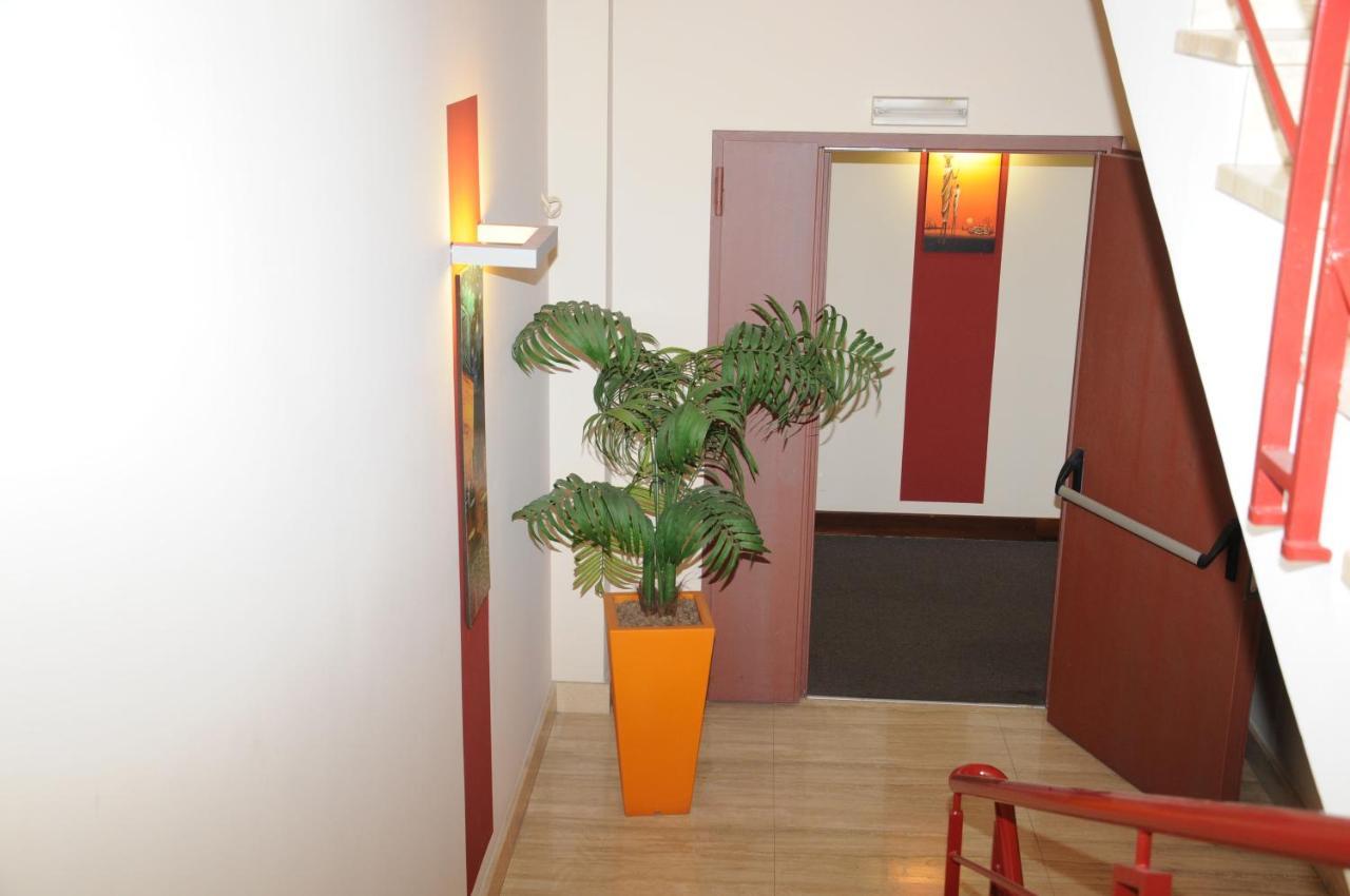 Hotel Fly Casoria Esterno foto