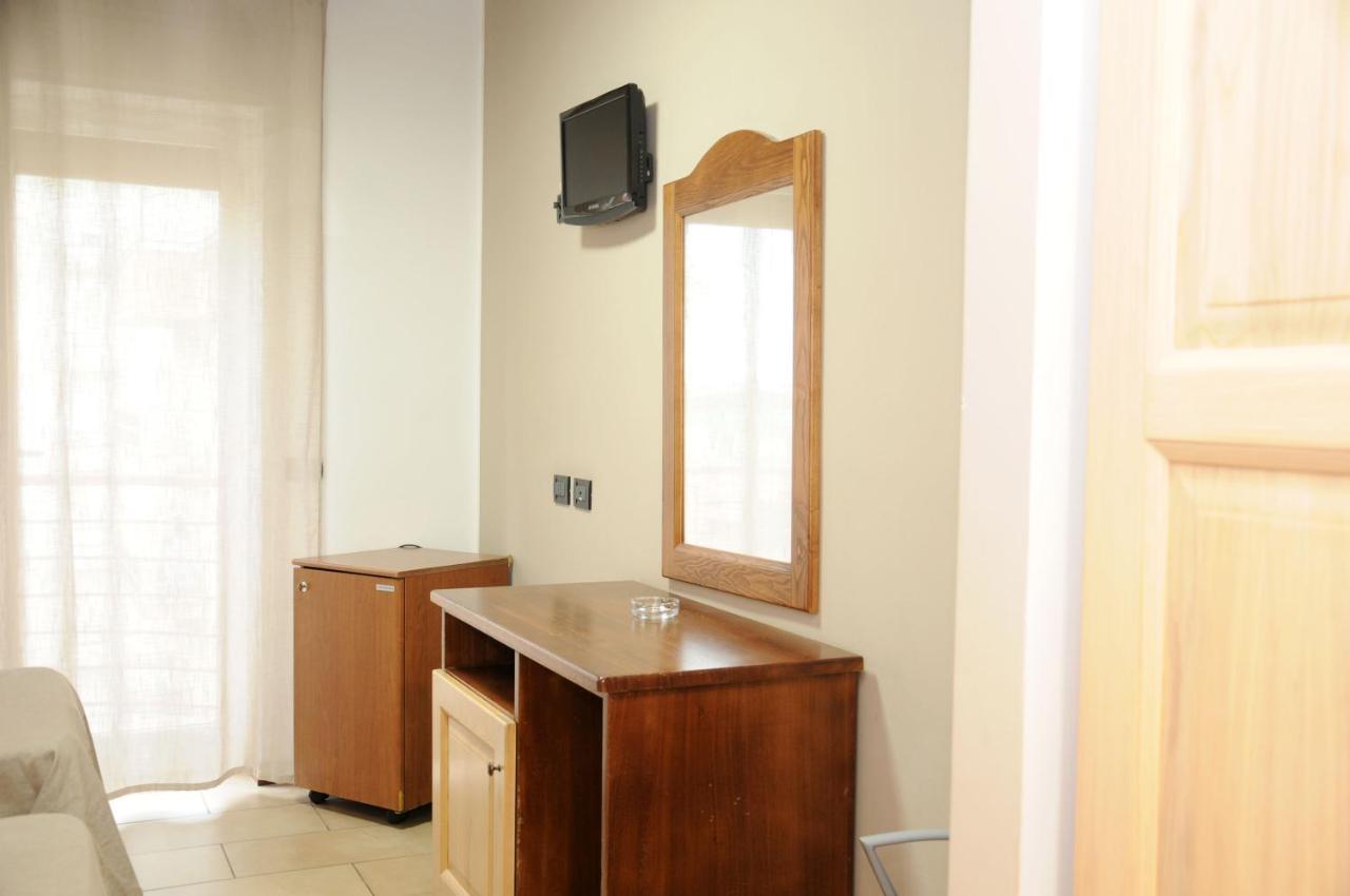 Hotel Fly Casoria Esterno foto