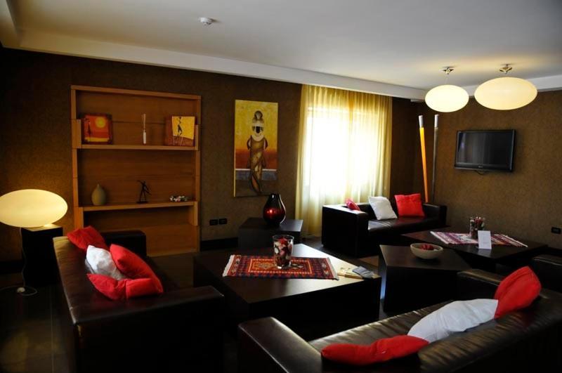 Hotel Fly Casoria Esterno foto