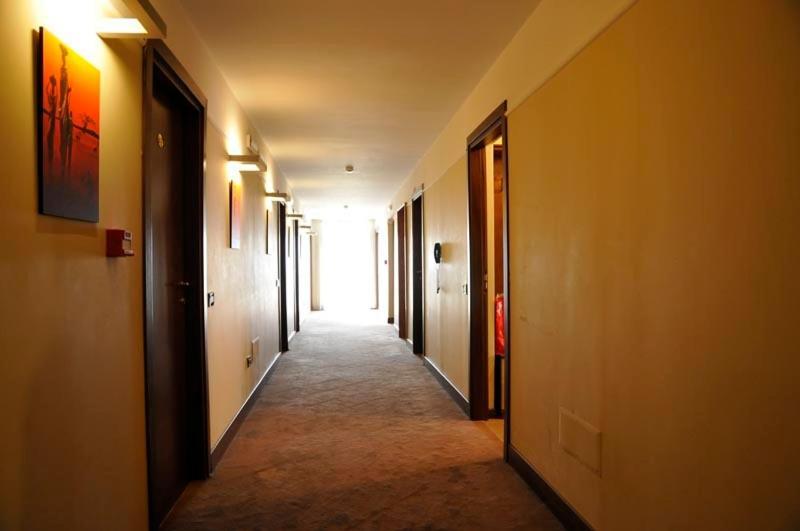 Hotel Fly Casoria Esterno foto